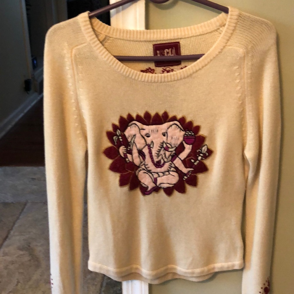 High end fitted sweater